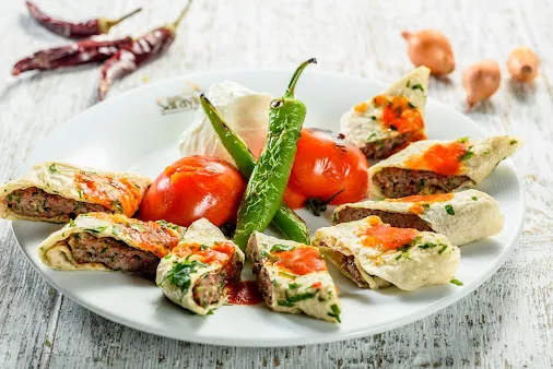 SARAYLI DÖNER & Et Restoran BAŞAKŞEHİR resimleri