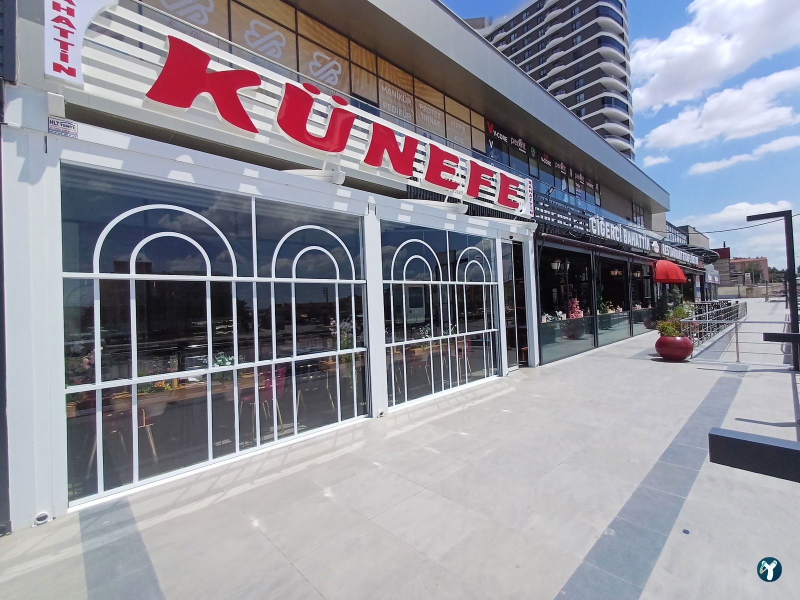 Künefe Bahatti̇n