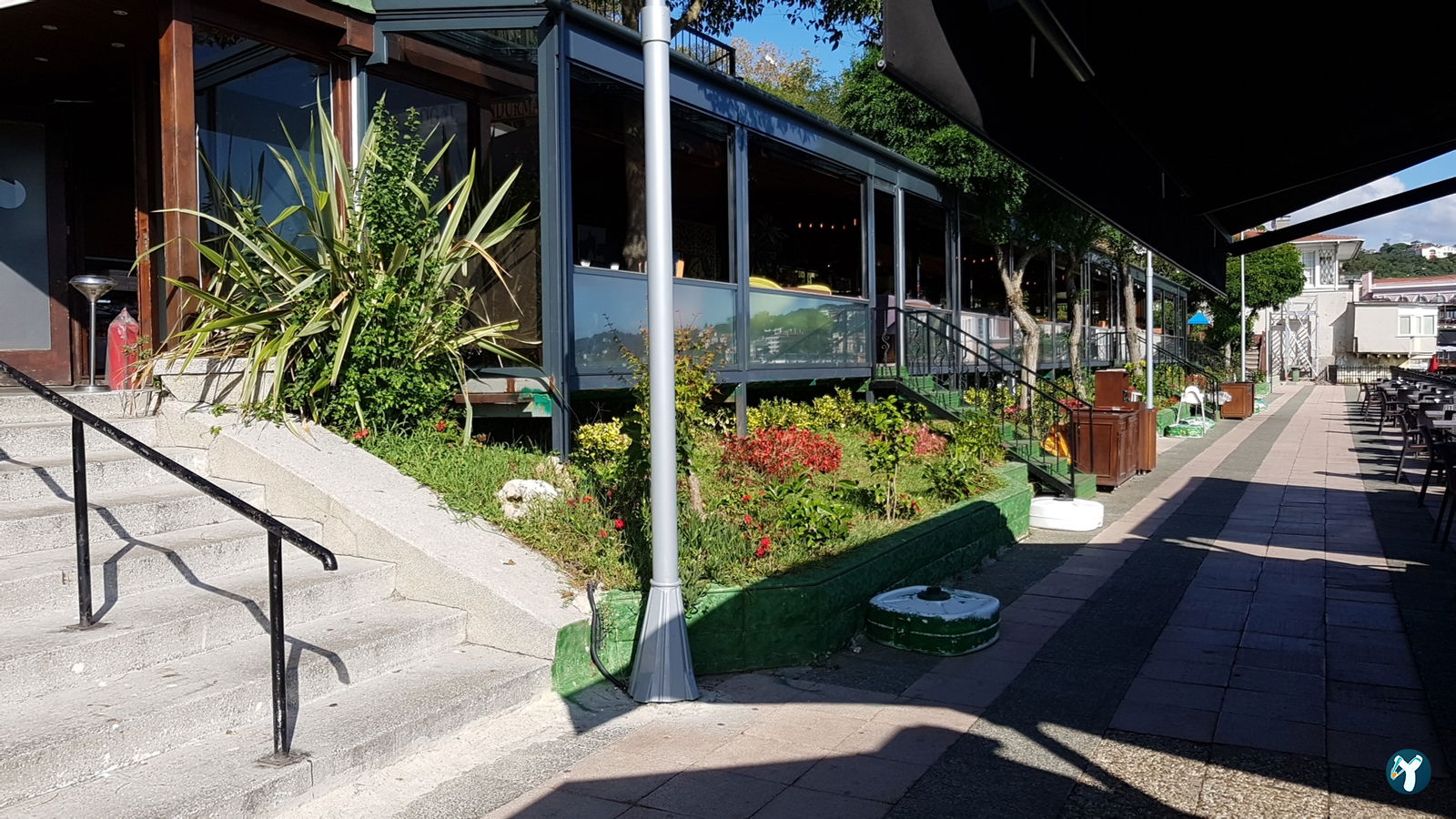 Oba Park Cafe