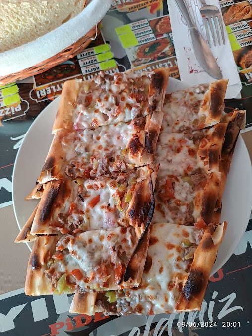 YILDIRIM Pide Salonu 1 (Ürkmez bengiler)