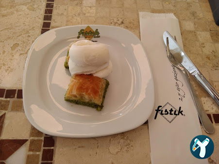 Fıstık 27 Ayar Gaziantep Baklavası