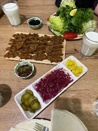 Oses Çiğ Köfte resimleri