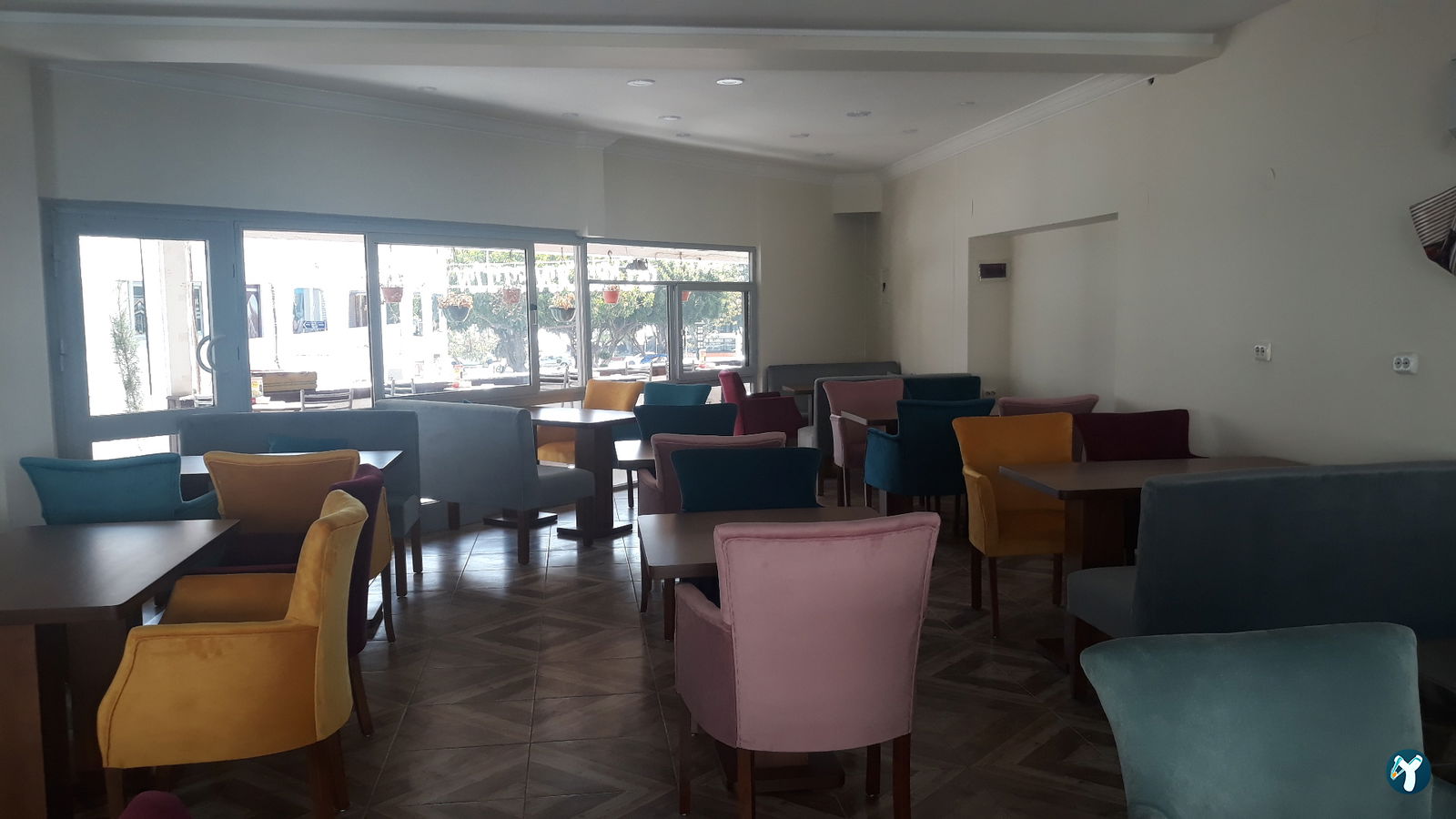 Ayca Cafe