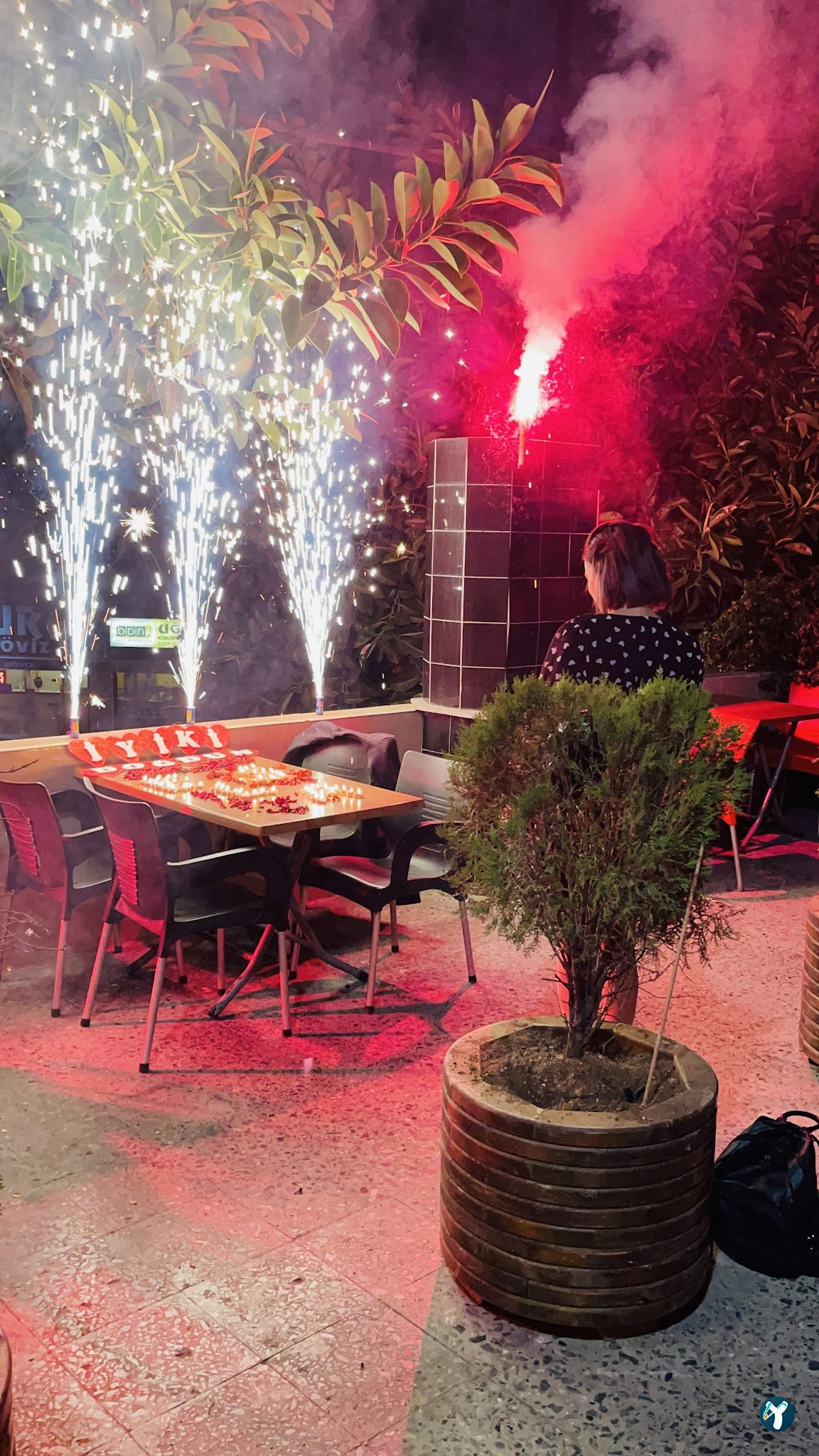 Ayca Cafe