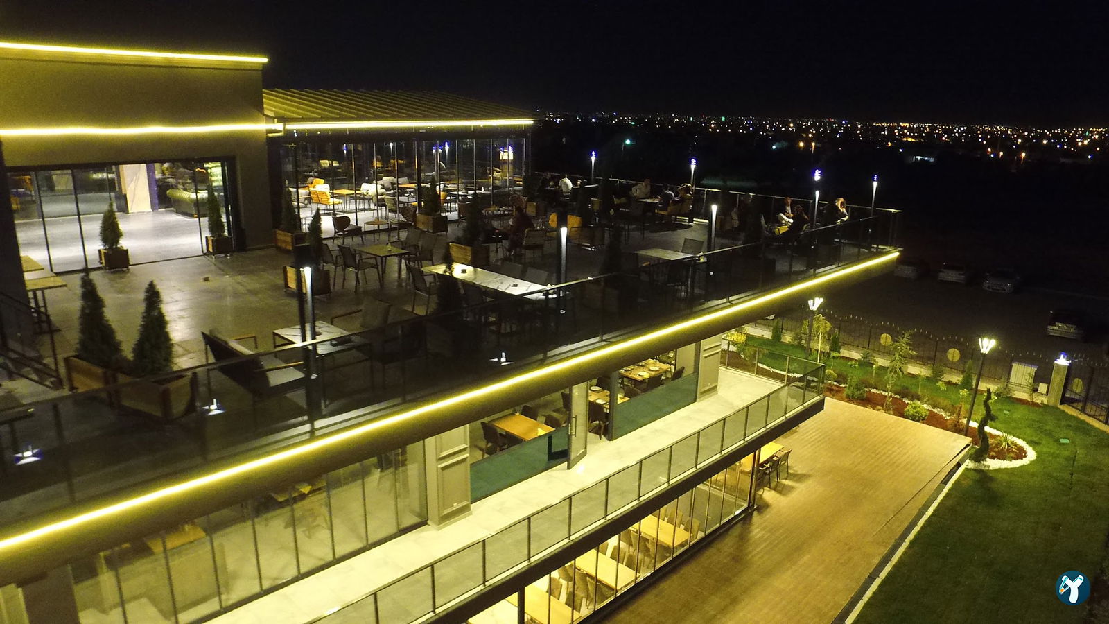İnji̇r Cafe Restaurant