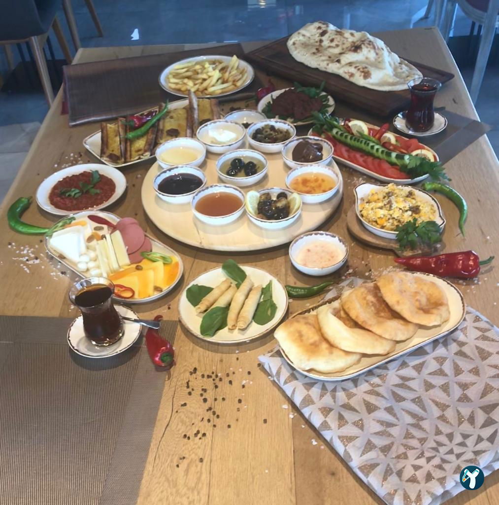 İnji̇r Cafe Restaurant