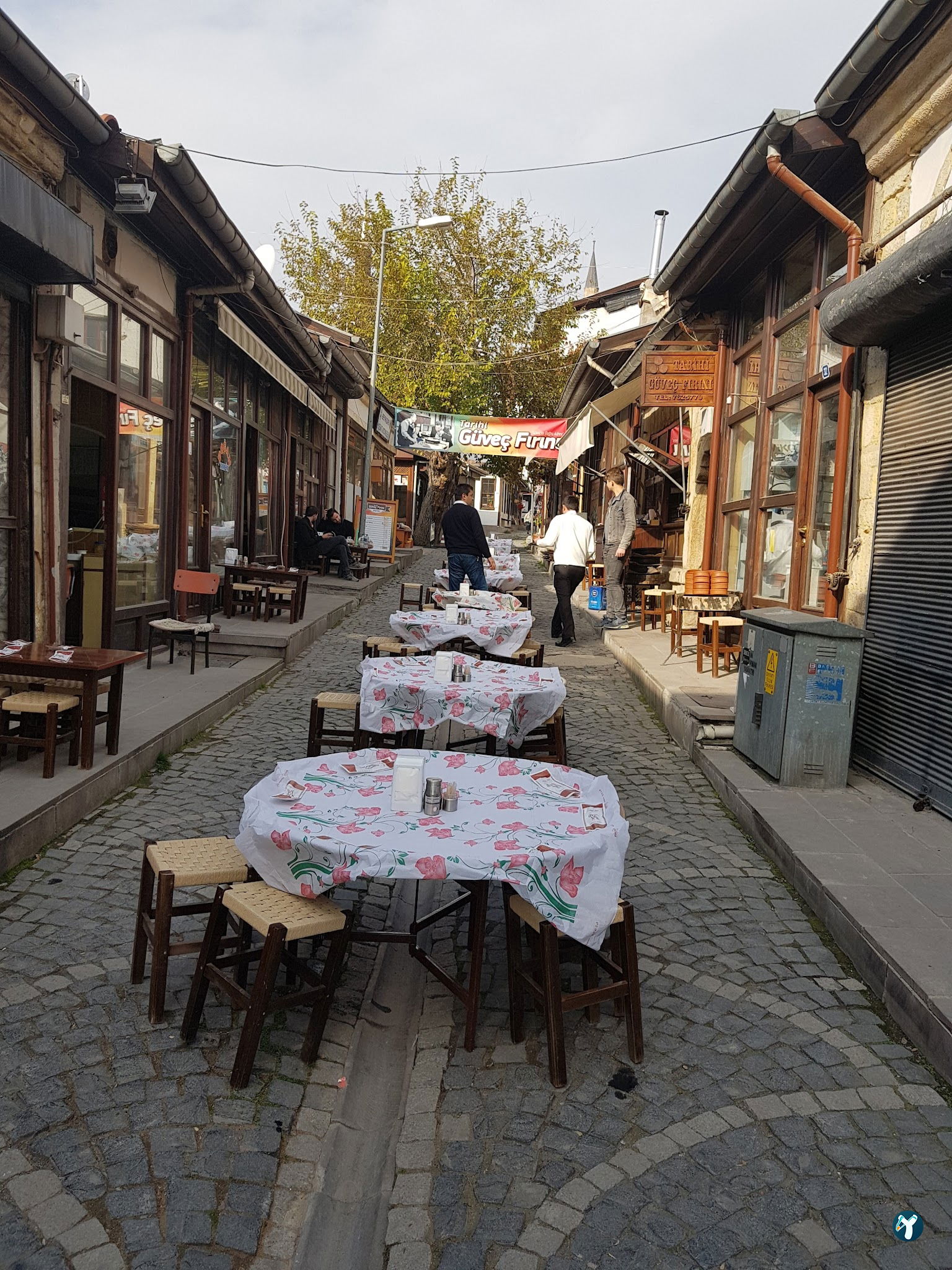 Tarihi Taş Mektep