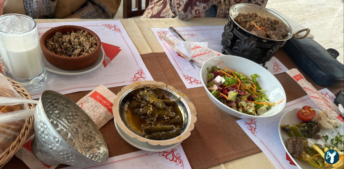 Tarihi Taş Mektep