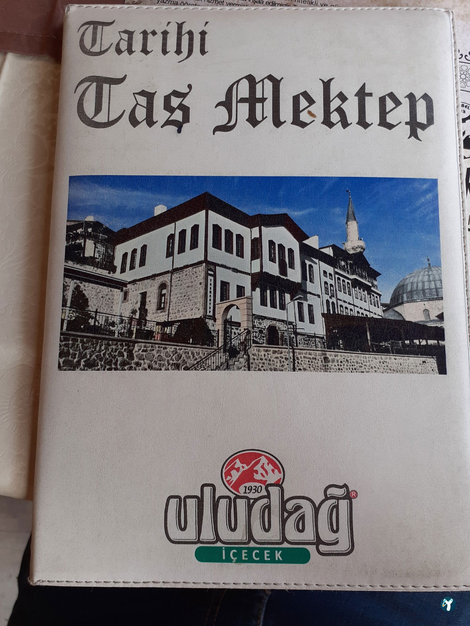 Tarihi Taş Mektep
