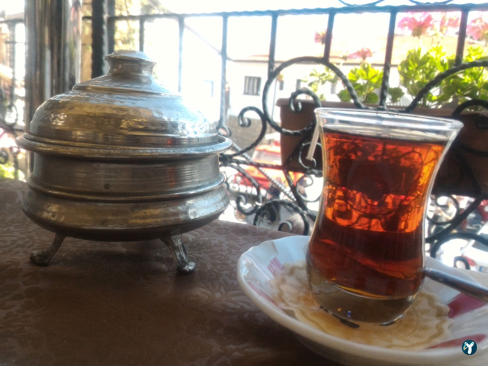 Tarihi Taş Mektep