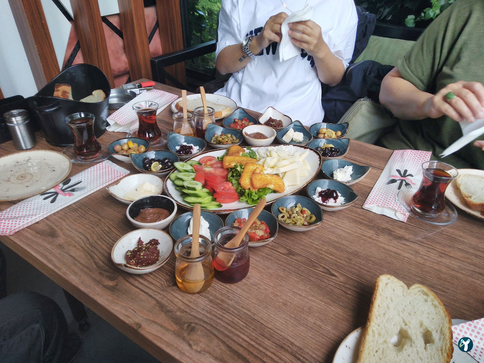 Serdivan Café & Hookah