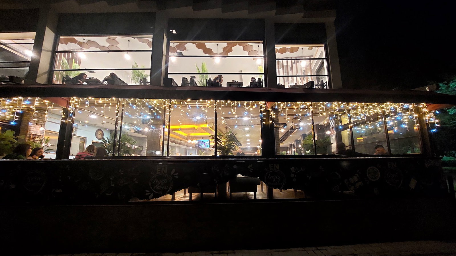 Serdivan Café & Hookah