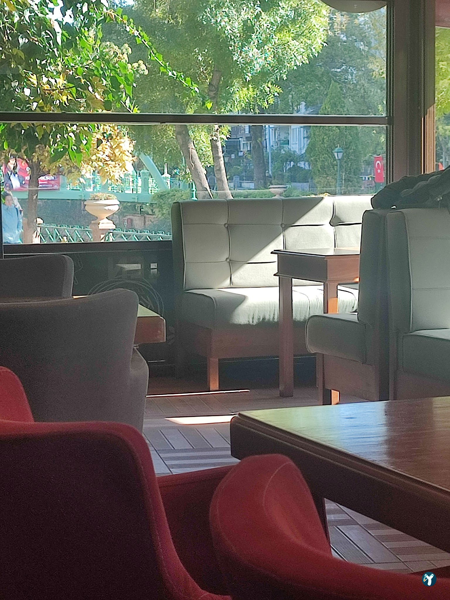Serdivan Café & Hookah