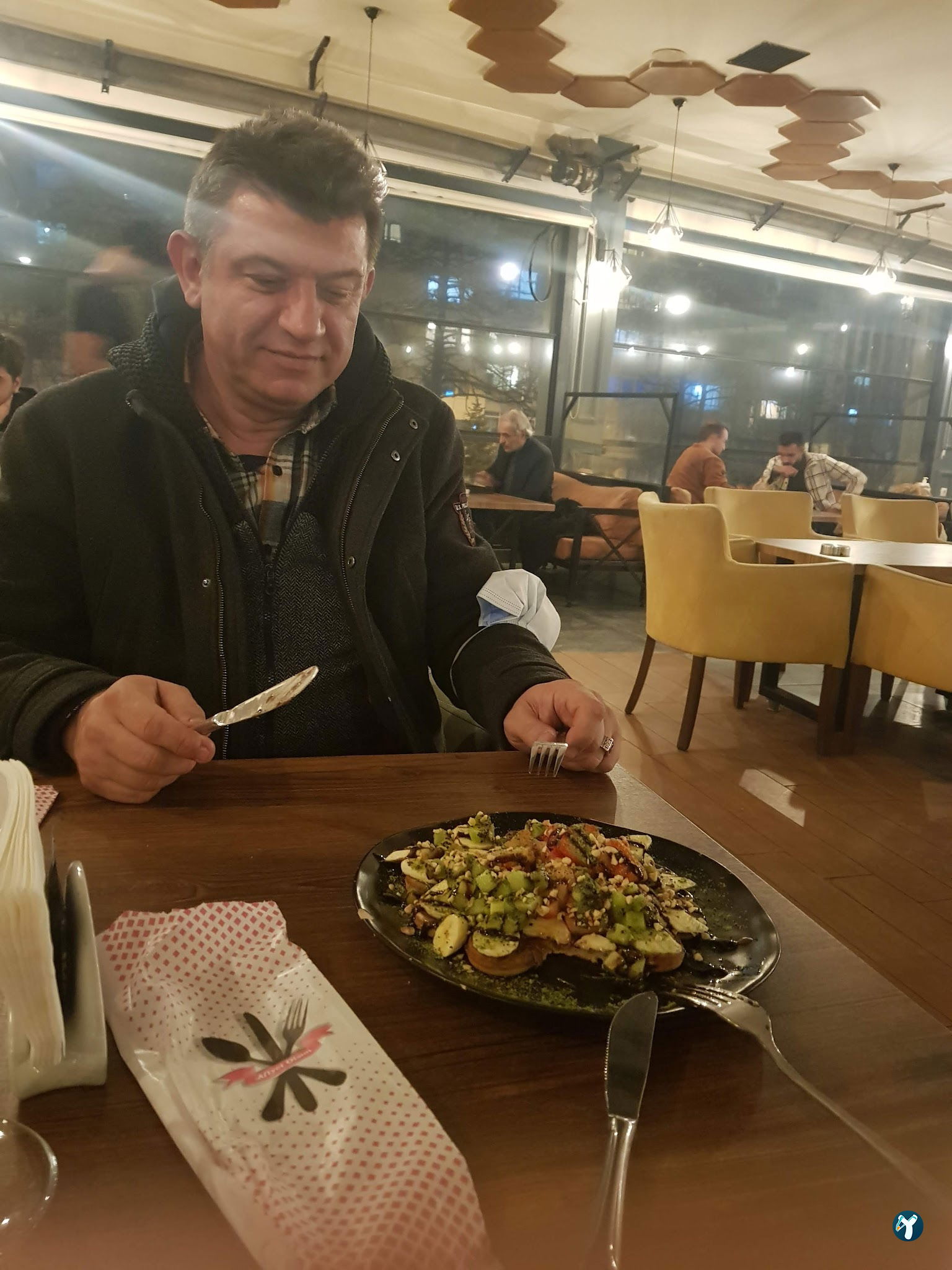 Serdivan Café & Hookah