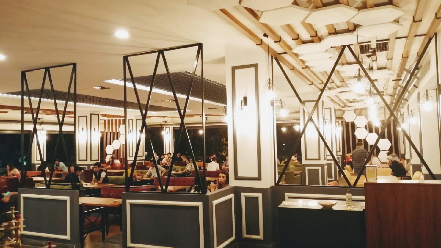 Serdivan Café & Hookah