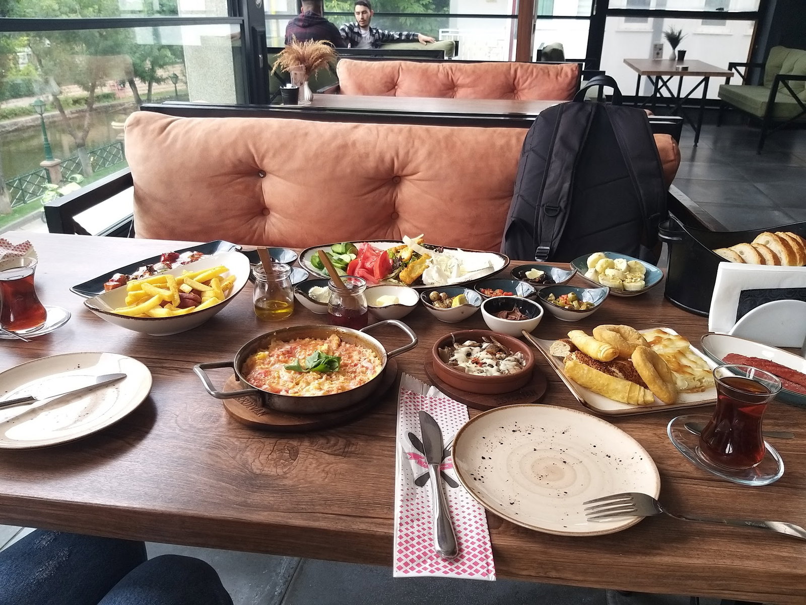 Serdivan Café & Hookah