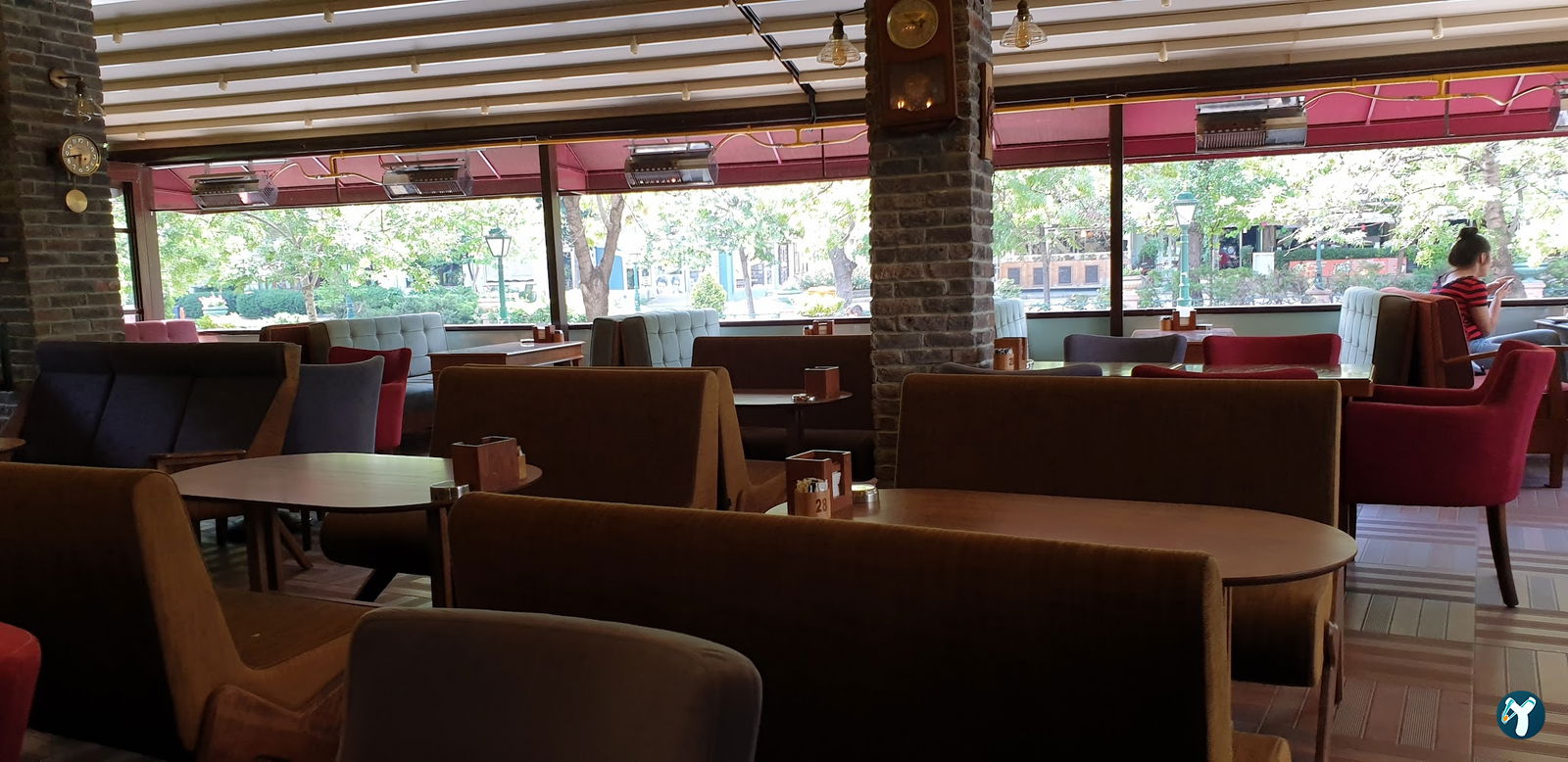 Serdivan Café & Hookah