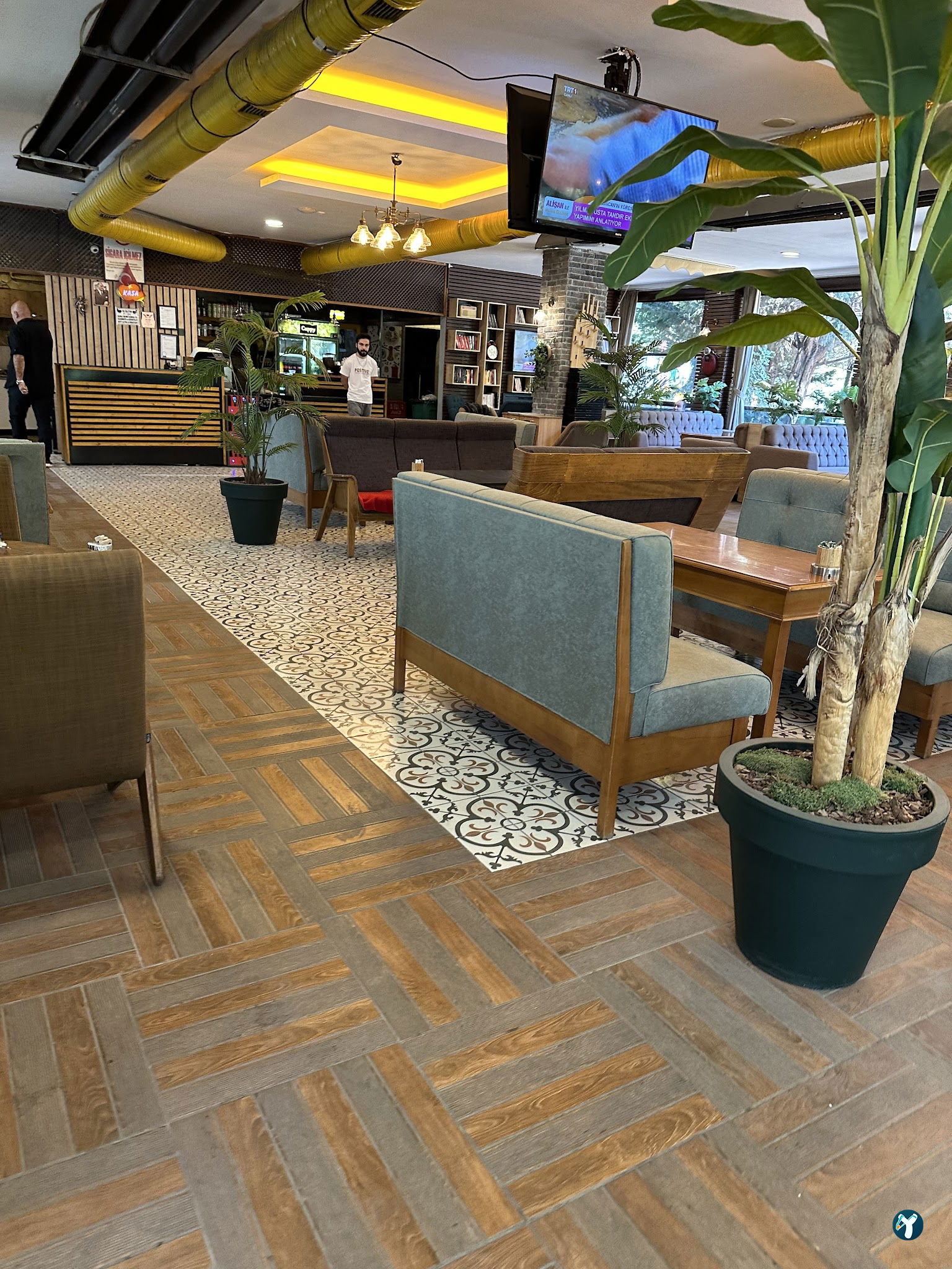 Serdivan Café & Hookah