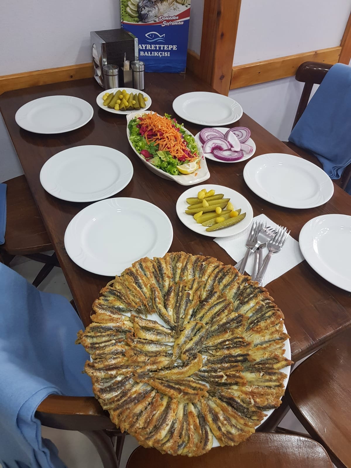 By Cunda Mezze Balık Evi