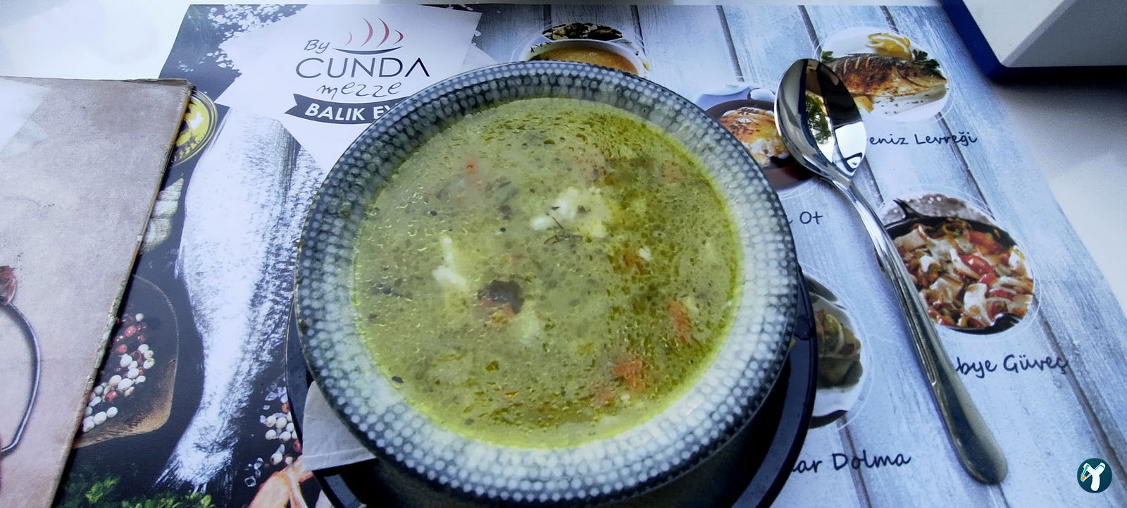 By Cunda Mezze Balık Evi