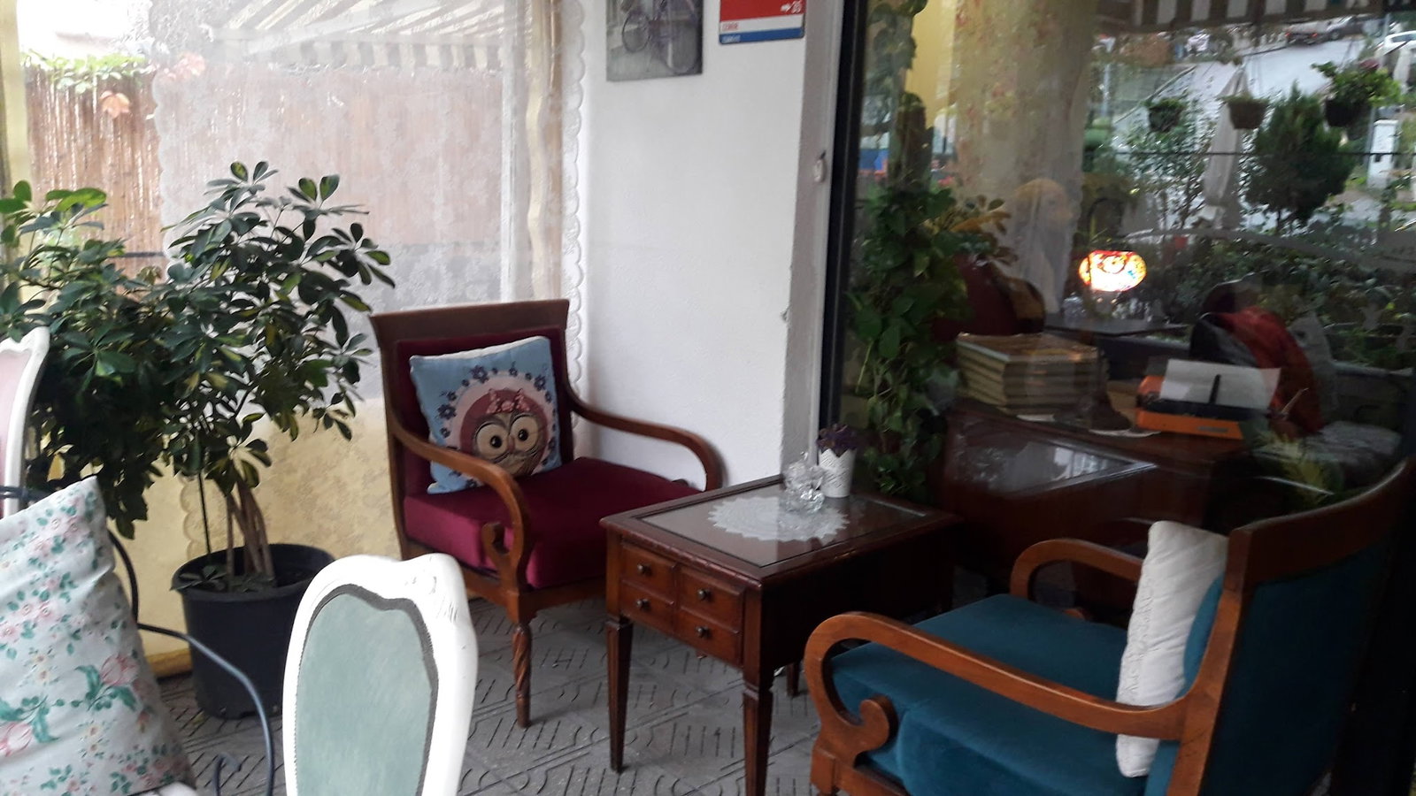 By Cunda Mezze Balık Evi