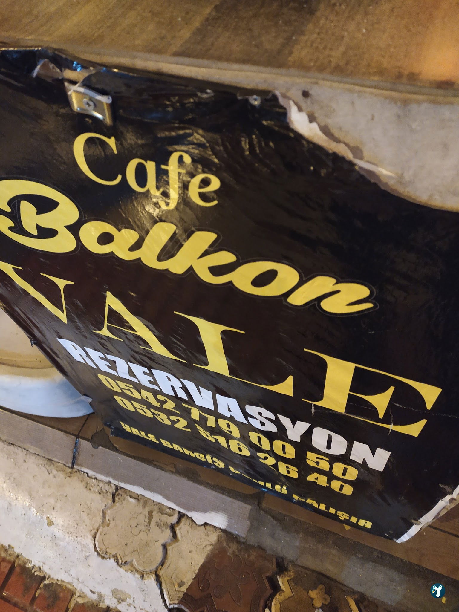 Cafe Balkon By Rt