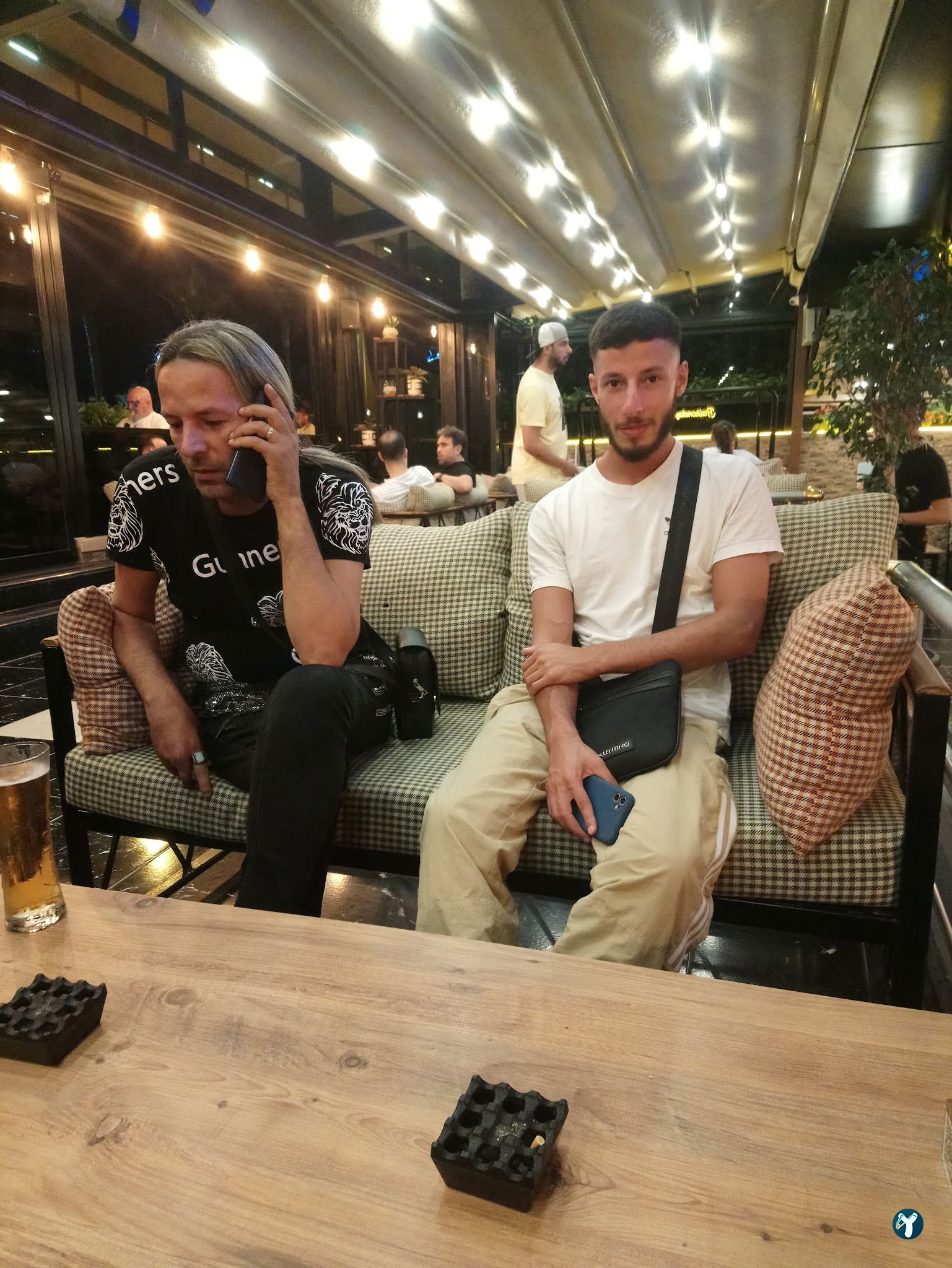 Cafe Balkon By Rt