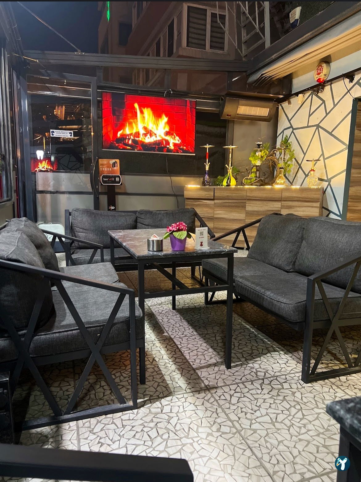 Taş Cafe
