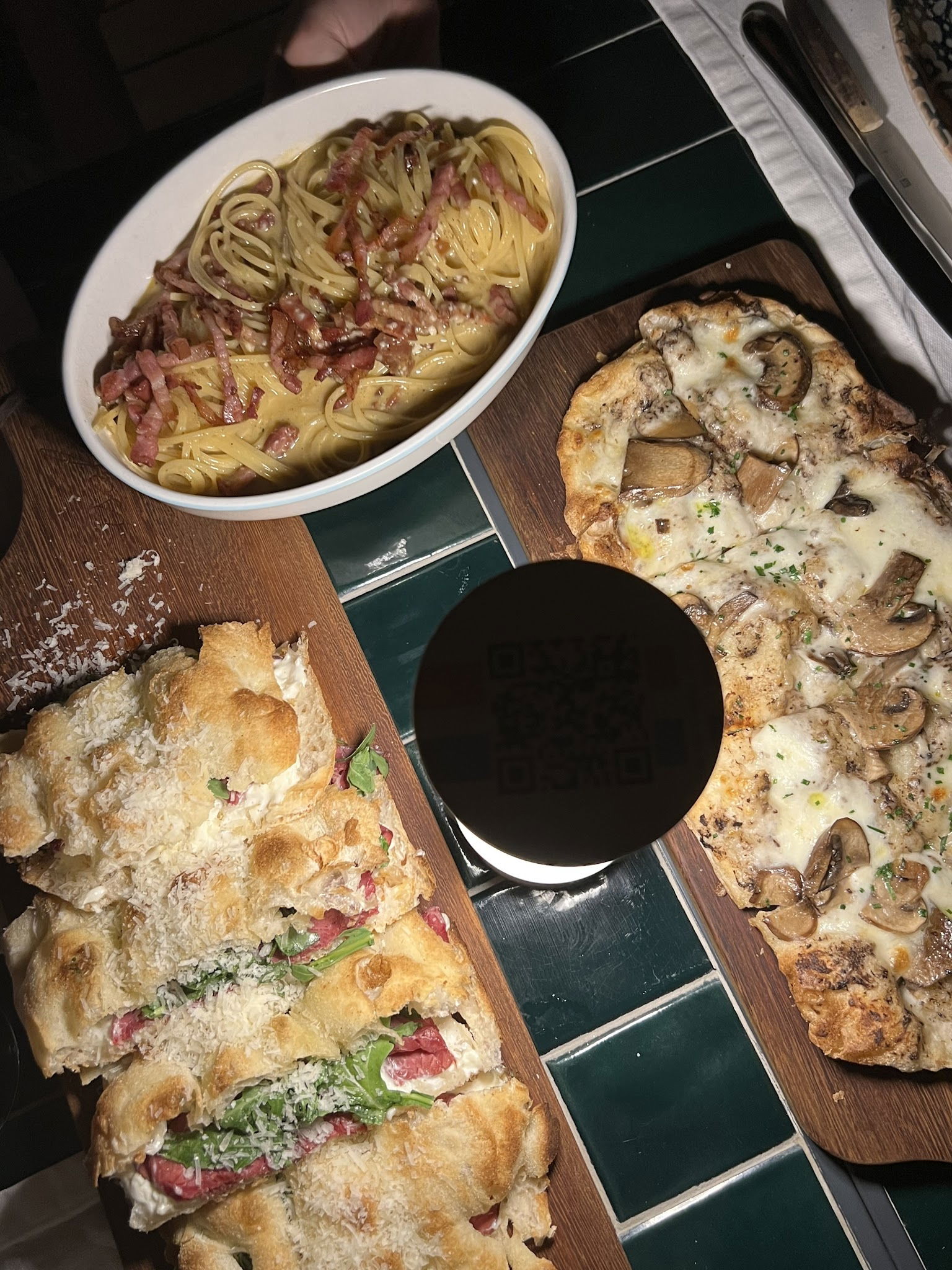 Isola Manzara Gardens