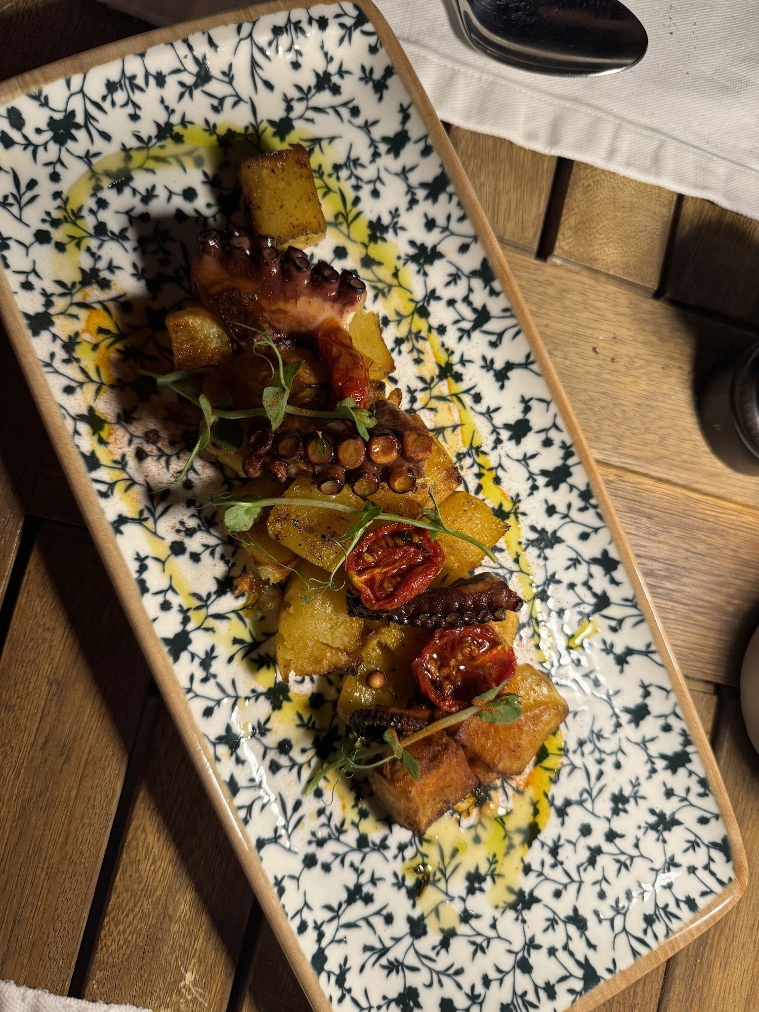 Isola Manzara Gardens