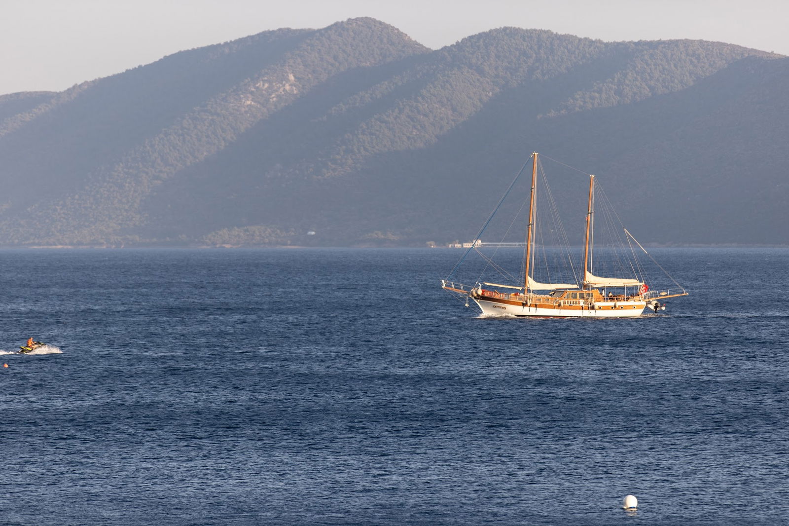 Isola Manzara Gardens