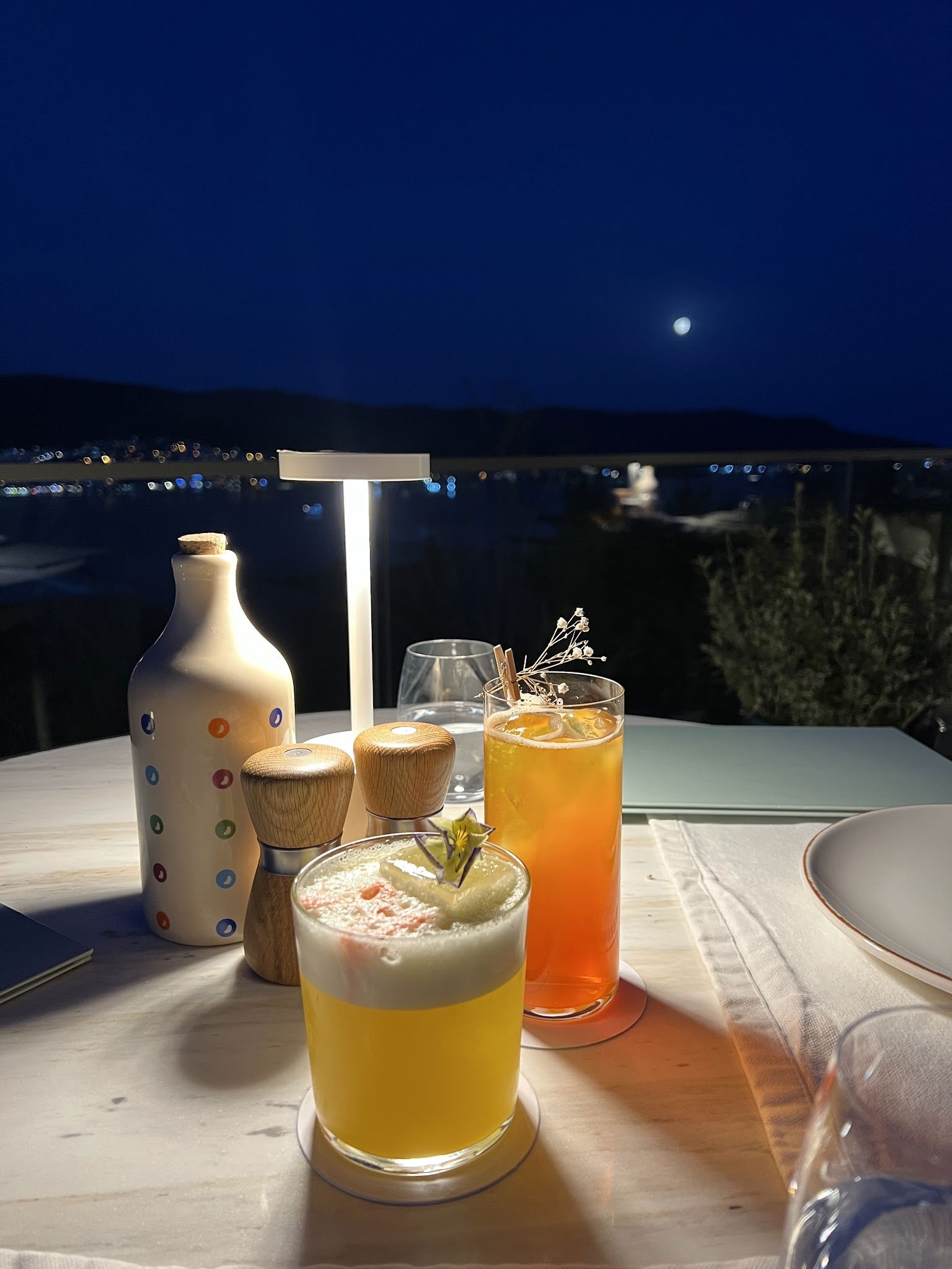 Isola Manzara Gardens