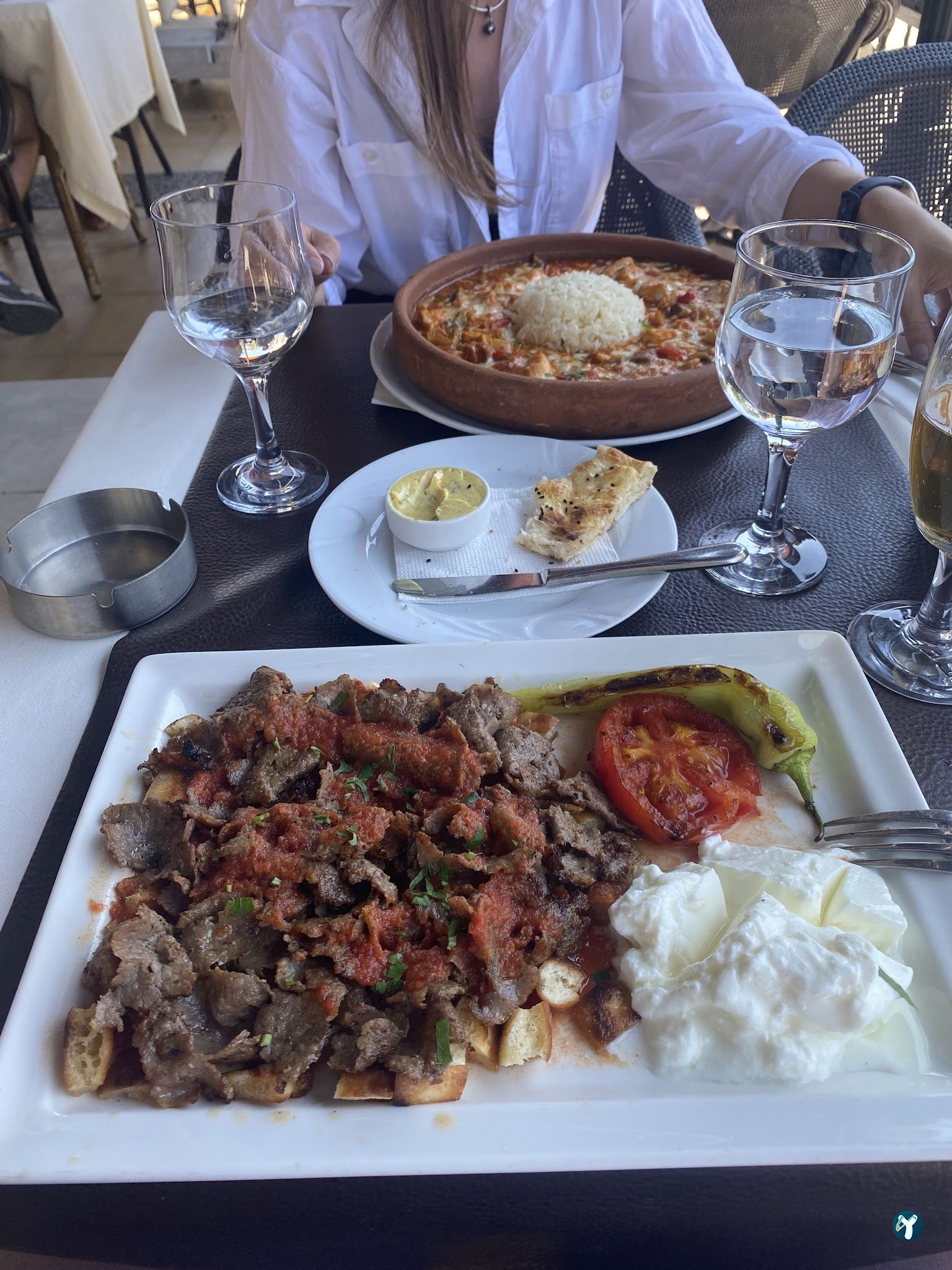 O`Yes Restaurant