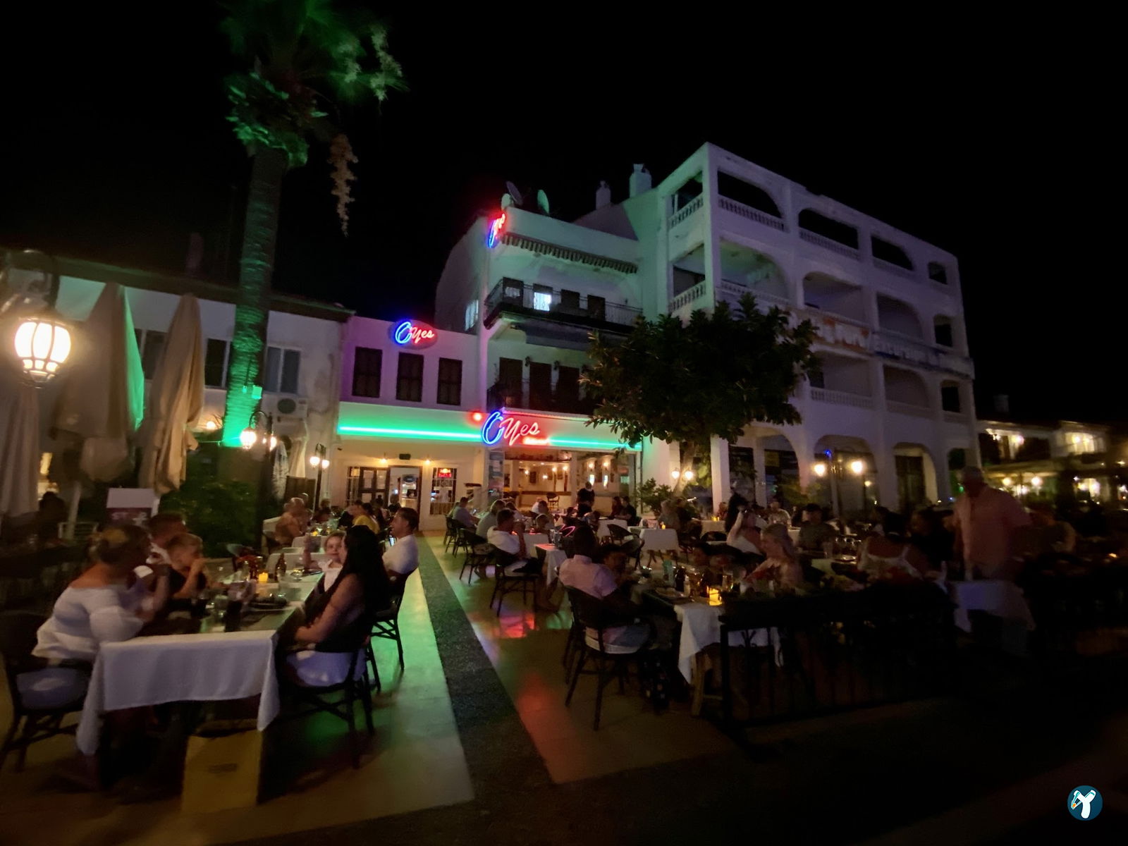 O`Yes Restaurant
