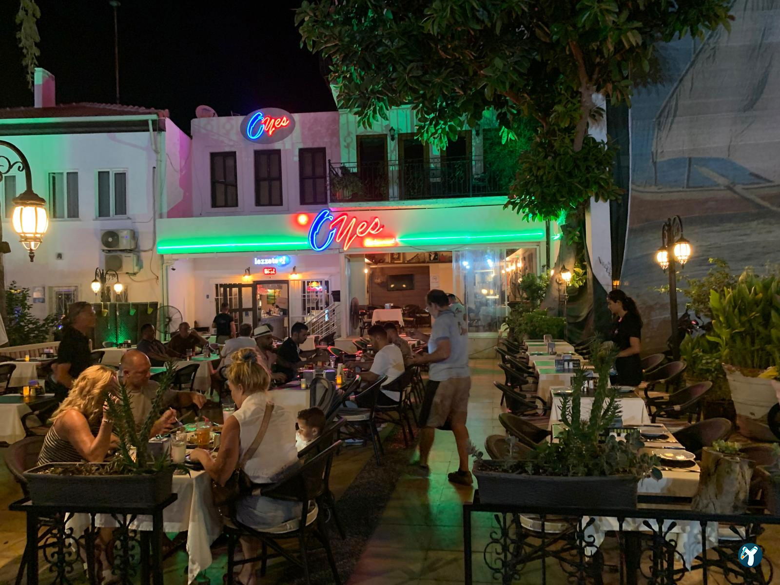 O`Yes Restaurant
