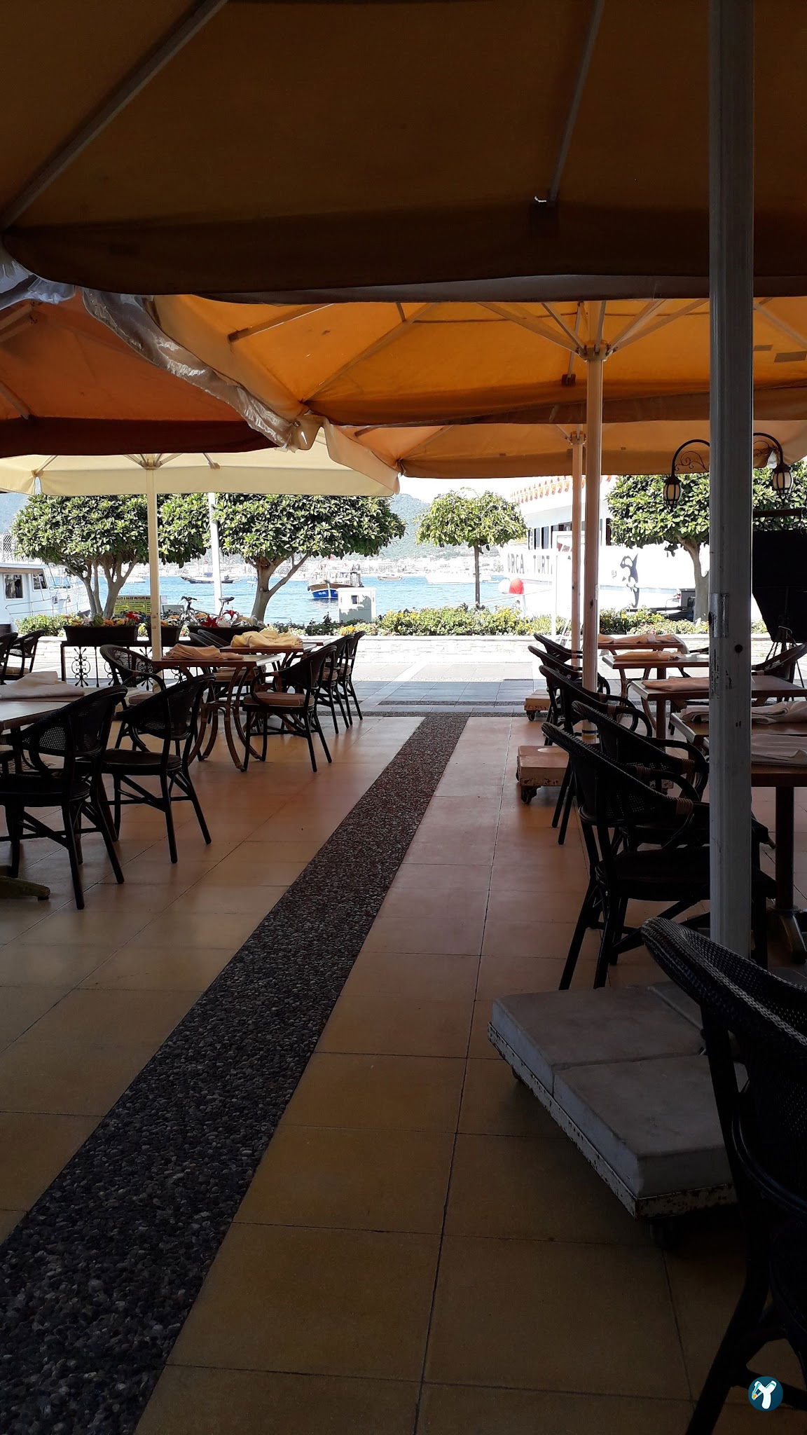 O`Yes Restaurant