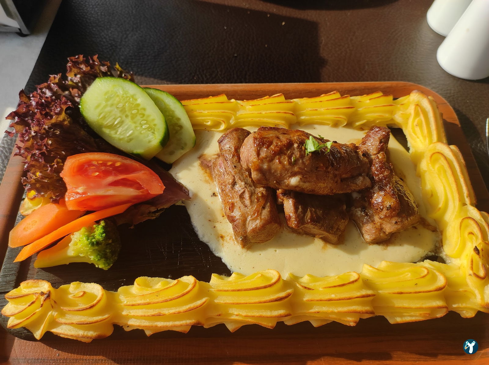 O`Yes Restaurant