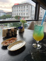 Elite Lounge