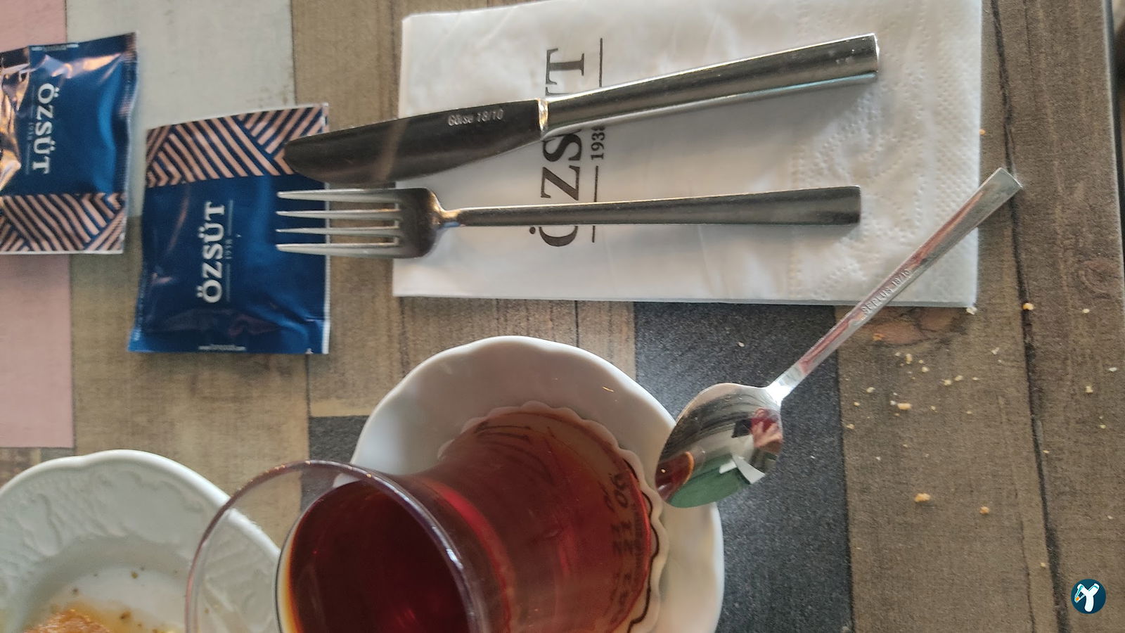 Özsüt
