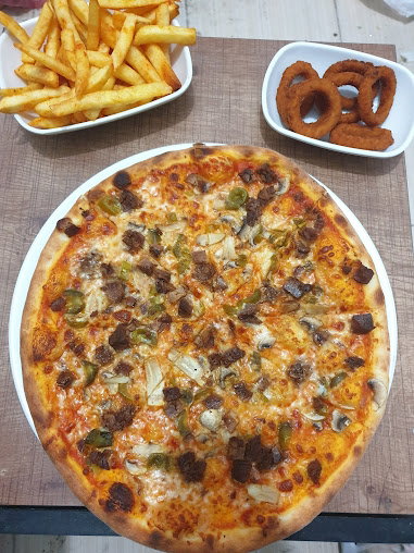 Felicia Pizza
