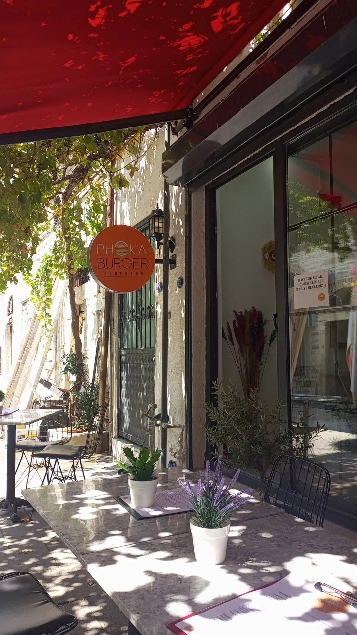 Phoka Burger