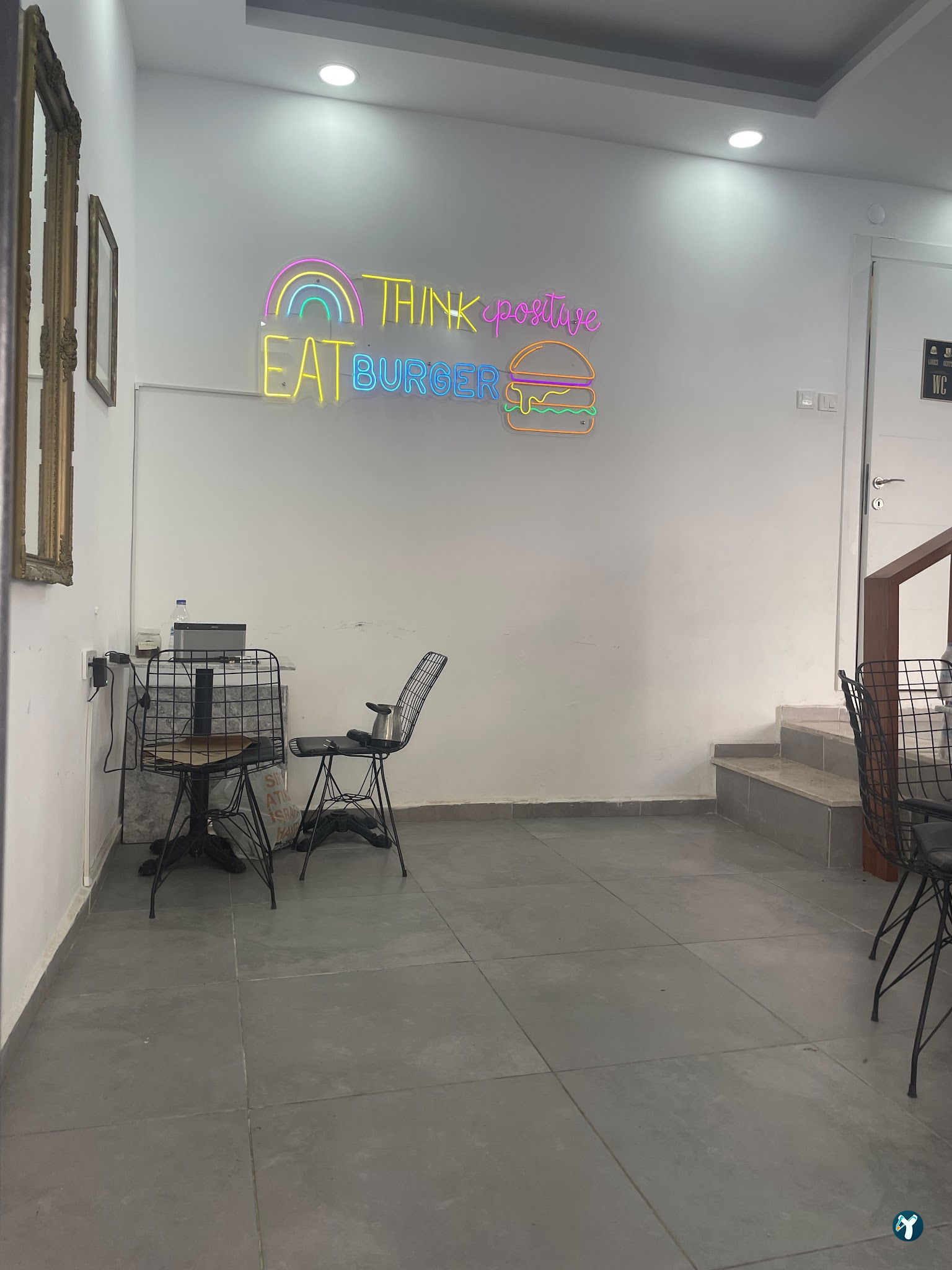 Phoka Burger