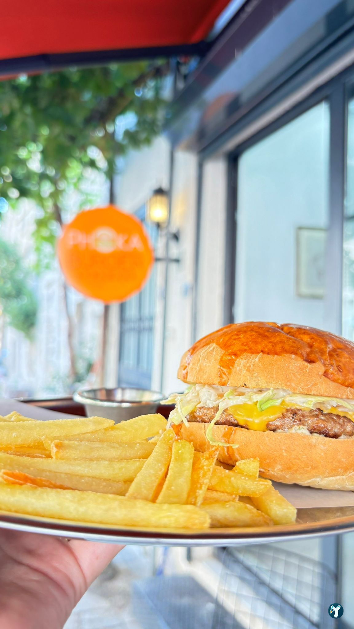 Phoka Burger