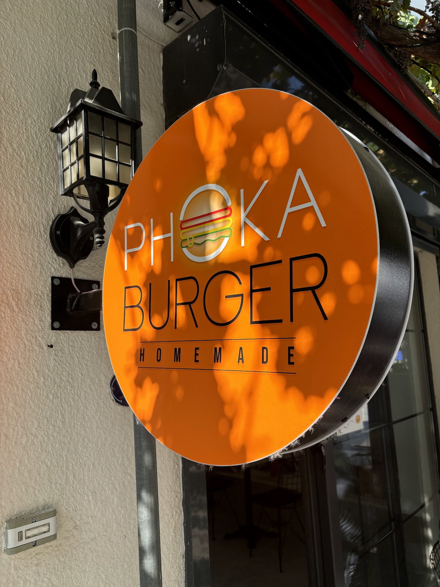Phoka Burger