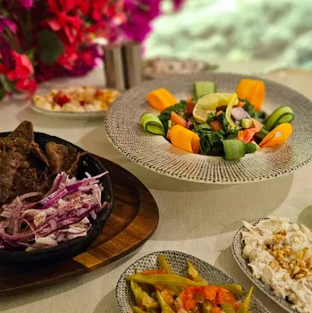 Eskii Alsancak resimleri