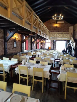 Moshos Taverna resimleri Moshos Taverna resimleri