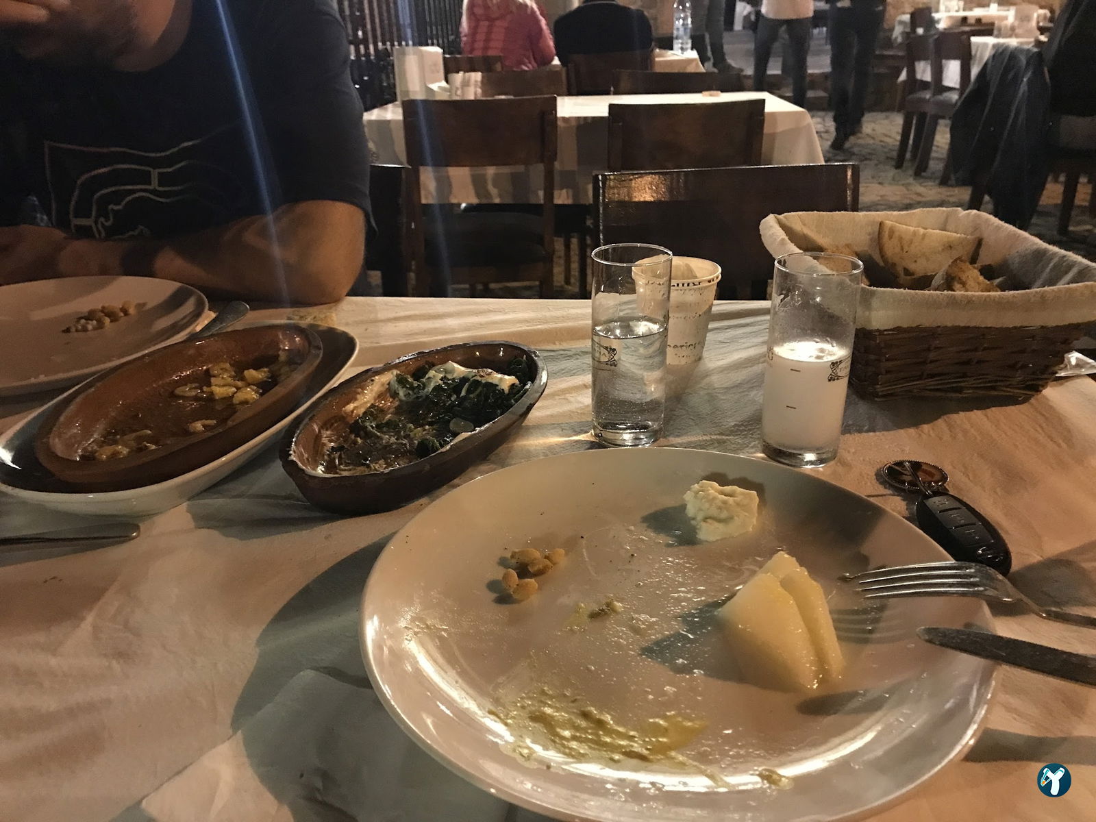 Moshos Taverna