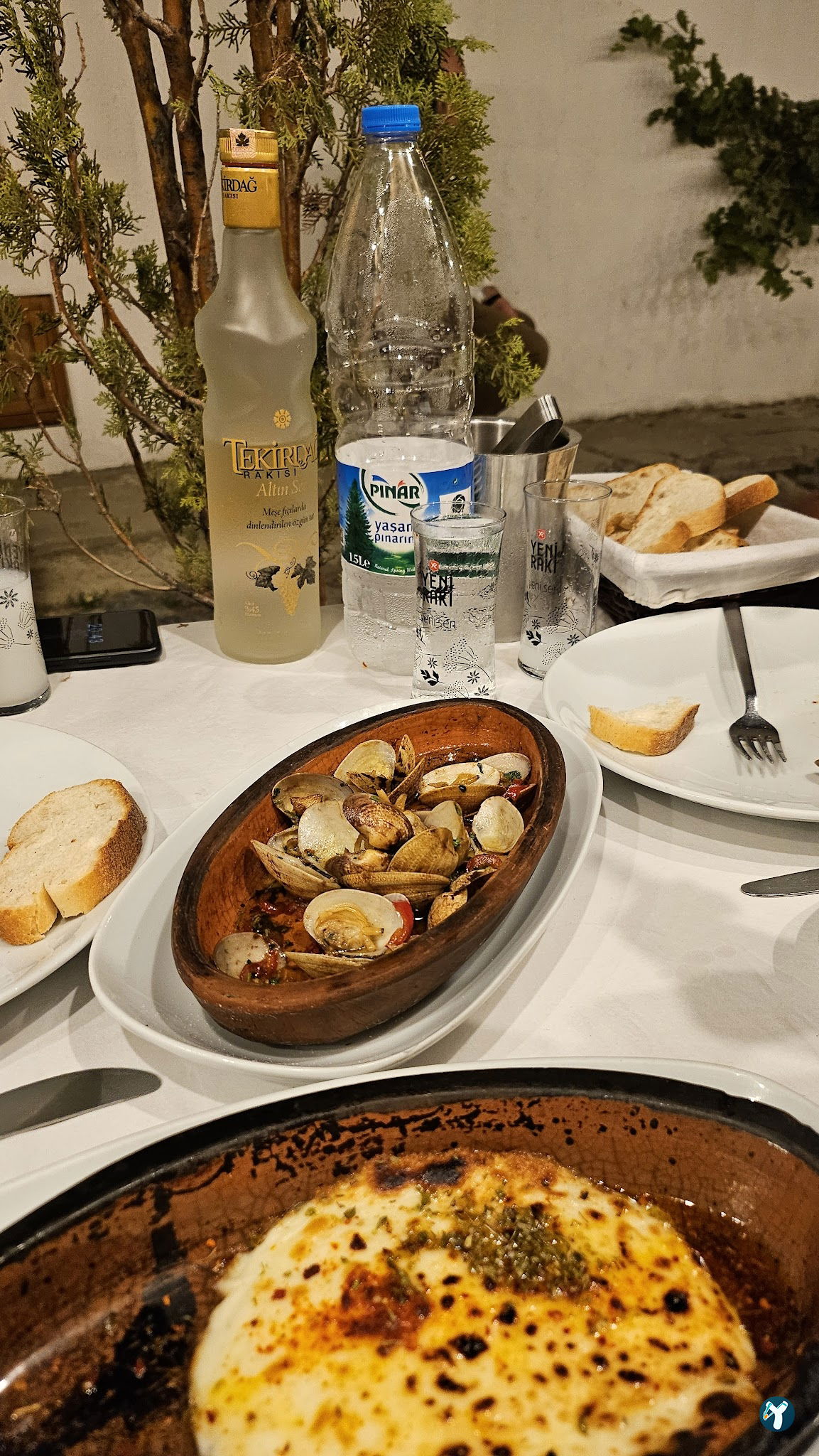 Moshos Taverna