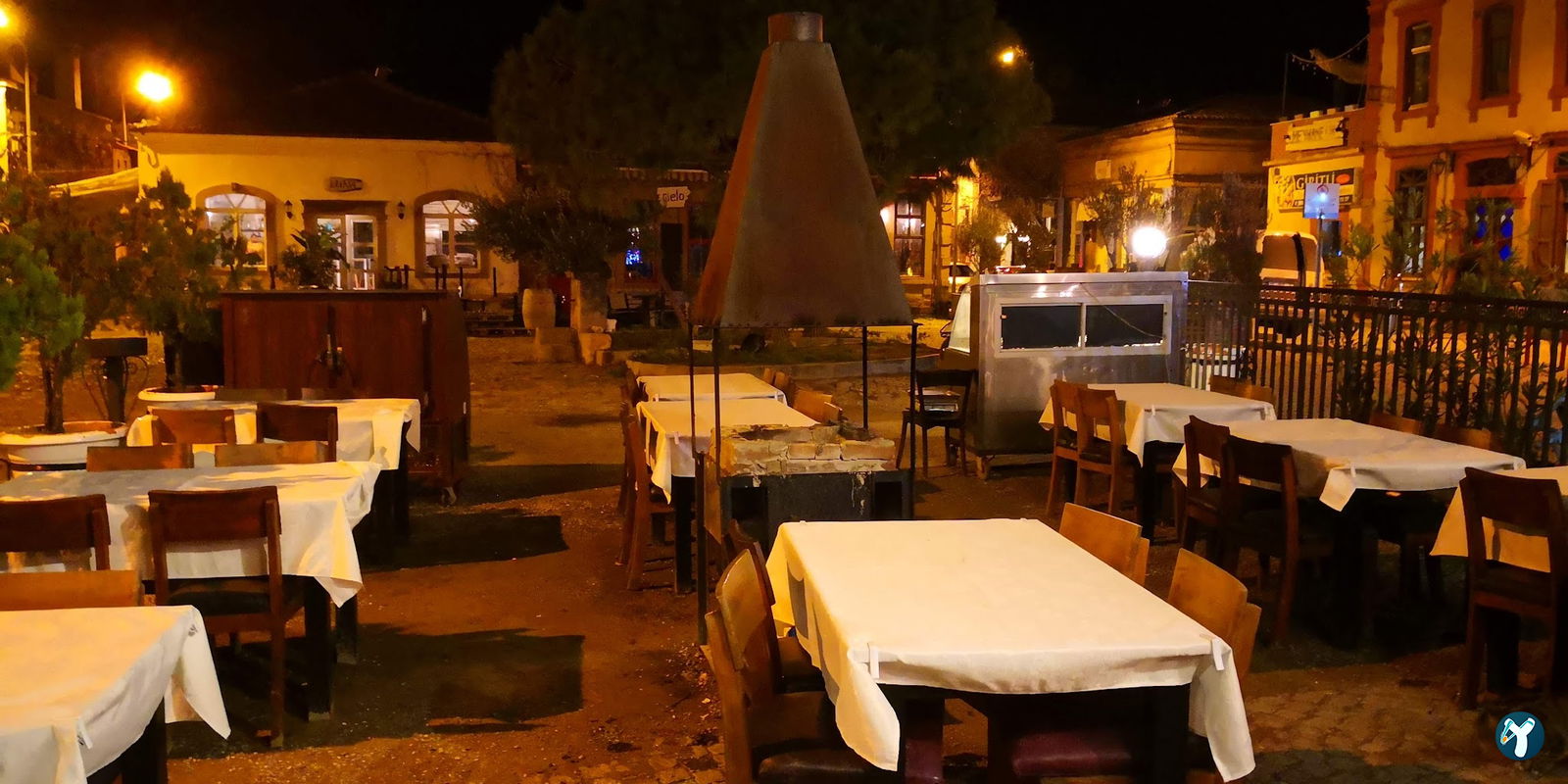 Moshos Taverna