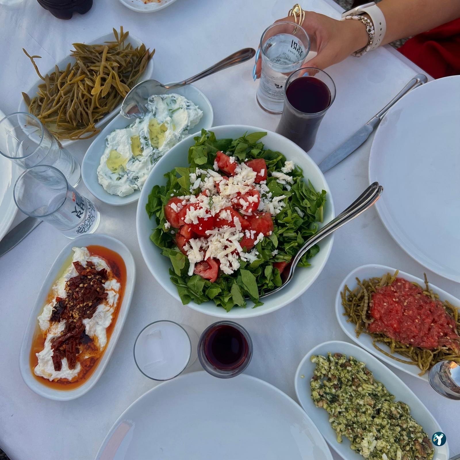 Moshos Taverna